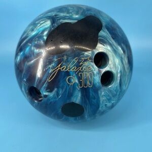 Vintage Galaxie 300 Bowling Ball Blue Marble Swirl 15 Lbs,  4W3E003